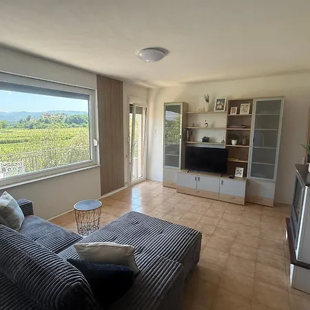 Apartma Apartma Bossamarino