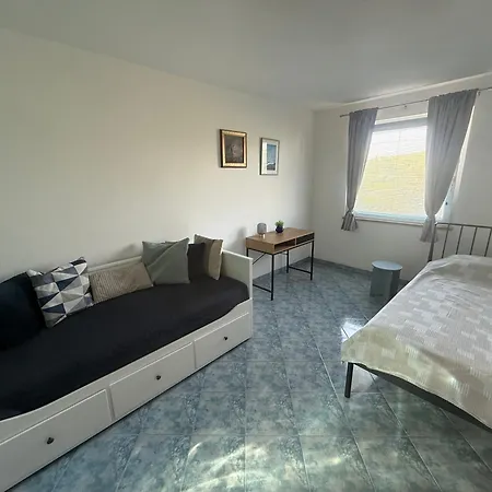 Apartma Bossamarino Apartma *
